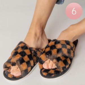 Checkerboard Faux Fur Crisscross Soft Home Indoor Floor Slippers Fuzzy Cozy Chic